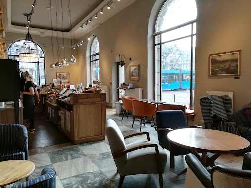 Green Caffè Nero photo